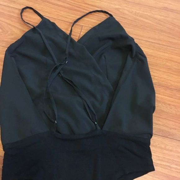 🌻BACKLESS BODYSUIT🌻 - Picture 5 of 5